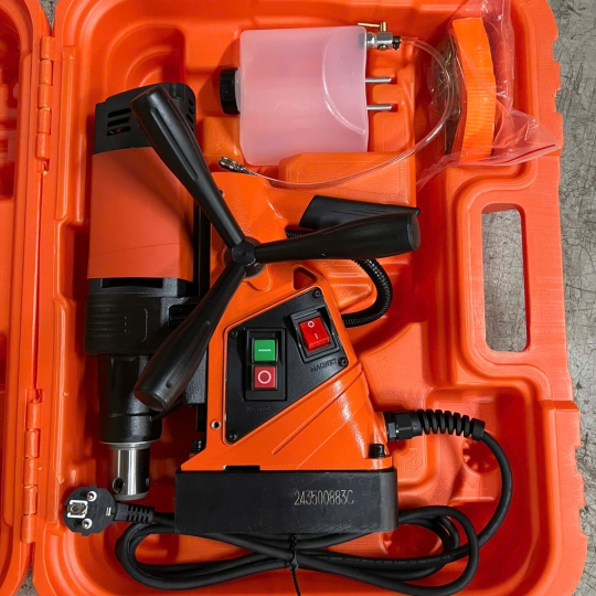 Máy khoan từ CK 35